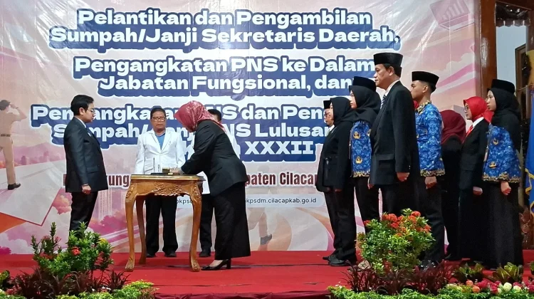 Annisa Fabriana Resmi Dilantik sebagai Sekda Definitif Cilacap