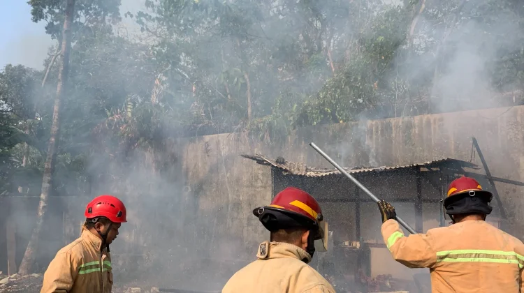 Rumah Warga di Kedungbenda Nusawungu Terbakar, Bagian Dapur Hangus