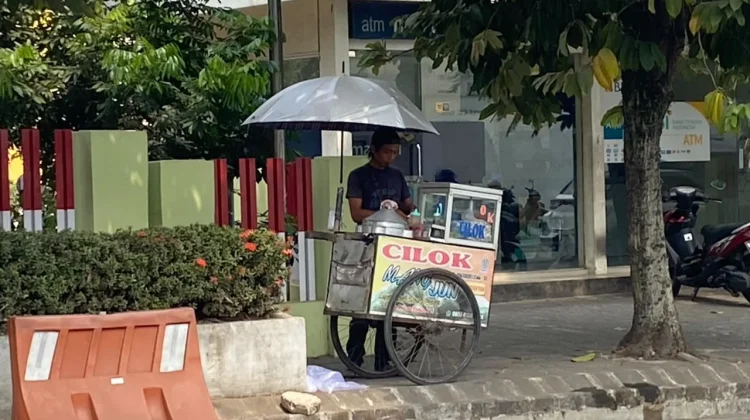 KMI Expo di Unsoed Tingkatkan Penjualan UMKM di Sekitar Kampus