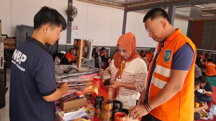 Produk Karya Warga Binaan Lapas Brebes Dapat Apresiasi Pengunjung