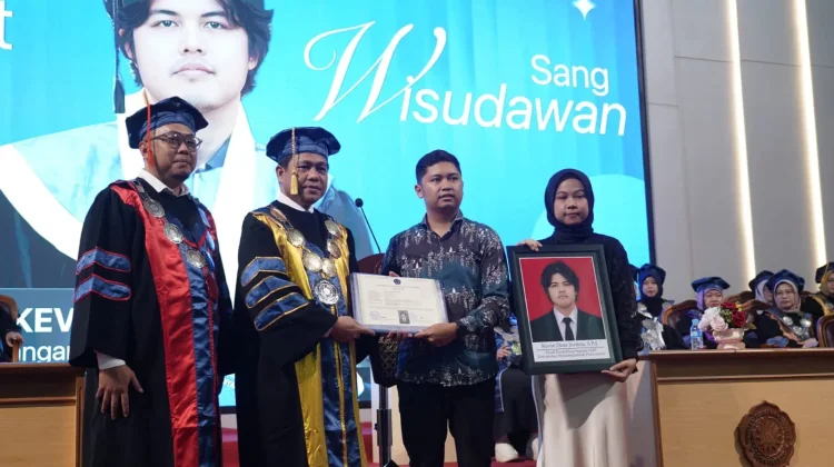Wisuda Ke-79 UMP, Toga yang Tak Sempat Dipakai Kevin Duta Justisia