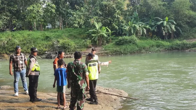 Bocah 11 Tahun Meninggal Tenggelam di Sungai Kedungbener