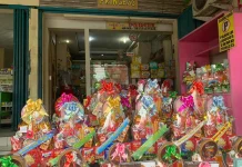 Permintaan Parsel Lebaran Serbu Pedagang di Banyumas