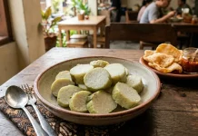 Lontong, Solusi Karbohidrat untuk MPASI
