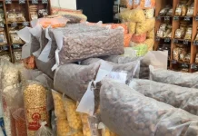 Omzet Permintaan Snack Bal-balan di Purwokerto Meningkat Selama Ramadan