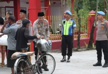 Ramadan Harmonis, Polres Kebumen dan Klenteng Berbagi Takjil