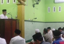 Ratusan Warga Desa Petambakan Sholat Gerhana Bulan