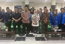 Siti Mukaromah, Mahasiswa Harus Peka Isu Global