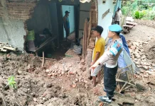 Sinergi Polsek Kutowinangun dan Warga Lakukan Kerja Bakti Pasca Longsor