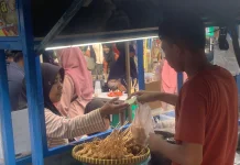 Ratusan UMKM Ramaikan Pasar Ramadan UMP, Target Transaksi Rp3 Miliar