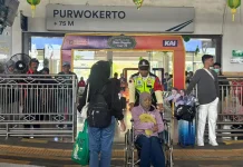 KAI Purwokerto Latih 70 Frontliner Layani Penumpang Disabilitas
