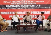 Ketua Komisi C DPRD Jateng, Generasi Z Purwokerto  Melek Demokrasi