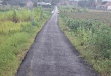 Pengaspalan Jalan TMMD di Desa Cikuya Rampung 100 Persen