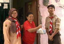 Pramuka SDN 4 Purwanegara Tebar Kepedulian lewat Aksi Berbagi Ramadan