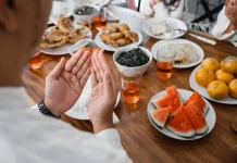 Jangan Lewatkan Sahur! Ini 5 Manfaat Pentingnya bagi Kesehatan Tubuh