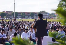 Salat Id di Alun-alun Kebumen: Tekankan Pentingnya Iman, Akhlak, dan Teknologi