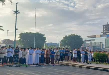 Ribuan Jemaah Padati Salat Id di Alun-alun Purwokerto, Khatib Ajak Jaga Ukhuwah