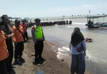 Satpolairud Berikan Himbauan Pengunjung Pantai Purin