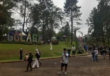 Libur Lebaran, Ribuan Pengunjung Padati Goa Lawa Purbalingga