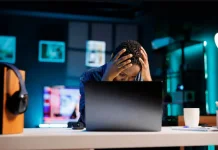 Hati-hati Digital Burnout! Ini Alasan Kenapa Banyak Anak Muda Pilih 'Libur' dari Sosme