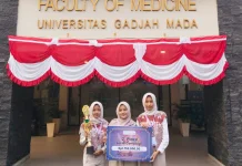 3 Siswi SMAN 1 Purwokerto  Juara 2 Kampanye Nasional