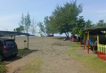 Pantai Cemara Sewu Alami Lonjakan Wisatawan saat Lebaran