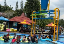 Libur Lebaran, Owabong Diserbu Ribuan Wisatawan
