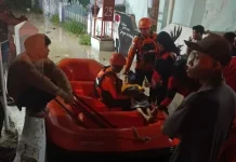 Banjir Sungai Babakan Putuskan Jembatan di Ketanggungan Brebes