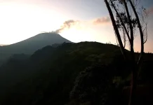 Aktivitas Vulkanik Meningkat, Pendakian Gunung Slamet Ditutup
