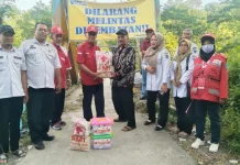 PMI Kabupaten Tegal Salurkan Bantuan untuk Warga Terisolir di Balapulang