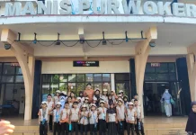 Outing Class SD Negeri 1 Sokanegara Latih Siswa Atur Keuangan