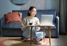 WFH Bukan Alasan Malas: Begini Cara Tetap Fokus dan Produktif