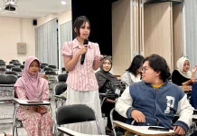 Telur Palsu Ada, Sulit Dibedakan