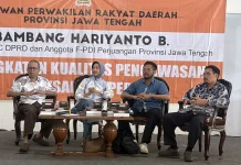 BHB Apresiasi Siswa Kritis di Legislator Goes to School