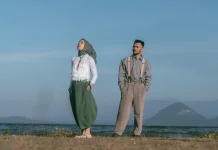 Ruang Senja Kembali Lewat Karya Berjudul “Jangan Jadikanku Seluruh Duniamu "