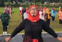 Klub Jantung Sehat RS Margono Gelar Senam Berkebaya