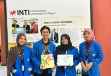 Tim Mahasiswa Farmasi UMP Bawa Pulang Prestasi dari Malaysia