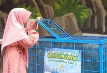 OSIS SMPIT Permata Hati Banjarnegara Buat Bank Sampah