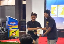 Malam Literasi di Banjarnegara Diisi Layar Tancep dan Bedah Buku
