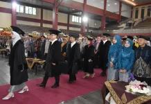 Perkuat Peran Inovasi, Lima Profesor Baru Unsoed Dikukuhkan