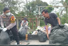 Aksi Bersih Sampah Karangsalam Lor Dukung FOLU Net Sink 2030
