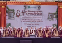 PPTQ Quantum Qolbu Kebumen Wisuda Angkatan Pertama