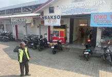 Tukang Parkir Naik Haji