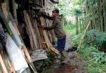 Pencari Kayu Bakar di Banjarnegara Berangkat Haji setelah Menabung 20 Tahun