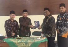 Yanuar Arif dan MUI Banyumas Dorong Hak Berhijab Bagi Karyawati Muslimah