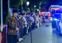 354 Jemaah Calon Haji Kloter 70 Asal Banjarnegara Pergi ke Tanah Suci