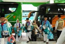 Kawal Jemaah Calon Haji, Petugas Kemenhaj Purbalingga Siaga di Embarkasi Solo