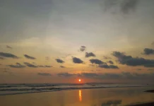 Pantai Widarapayung Cilacap: Pantai Tenang dengan Sunset yang Nggak Kalah Cantik