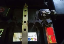 Aki Motor: Fungsi Penting Aki Selain untuk Starter Elektrik