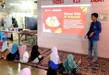 Mahasiswa STMIK Widya Utama Purwokerto Ikuti KKN Internasional di Malaysia